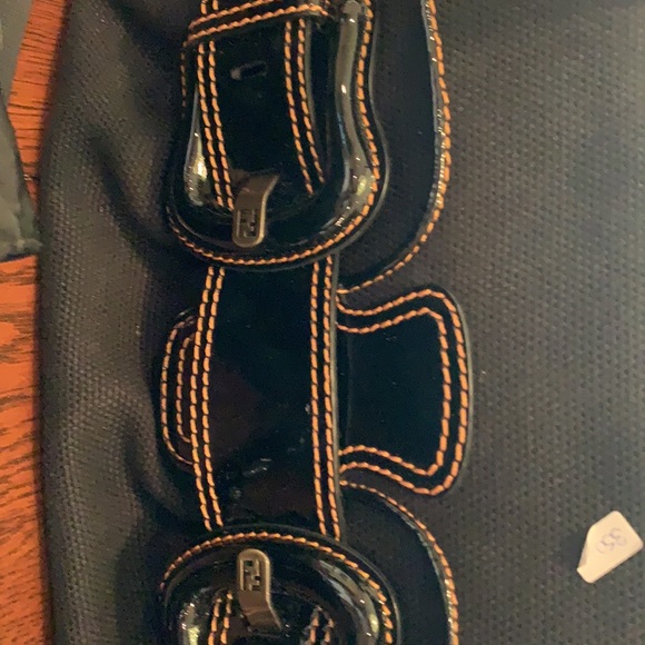 Fendi bag - Picture 2 of 2